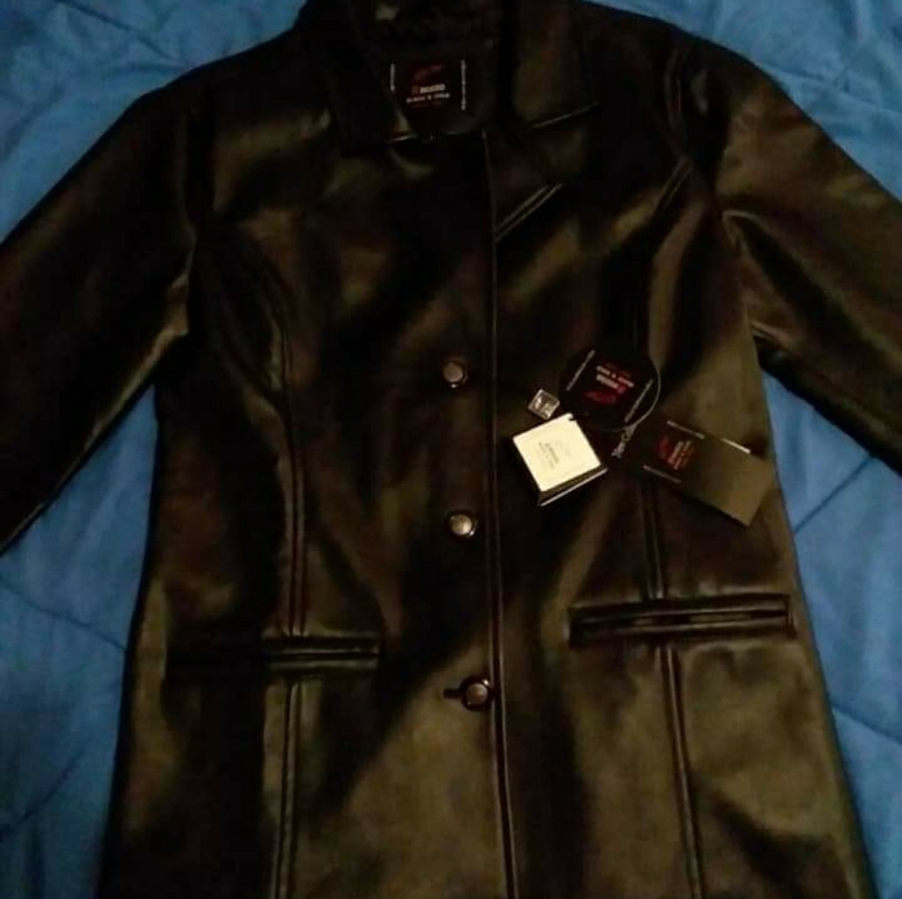 R Rosso Black&Gold Collection Women Leather Blazer